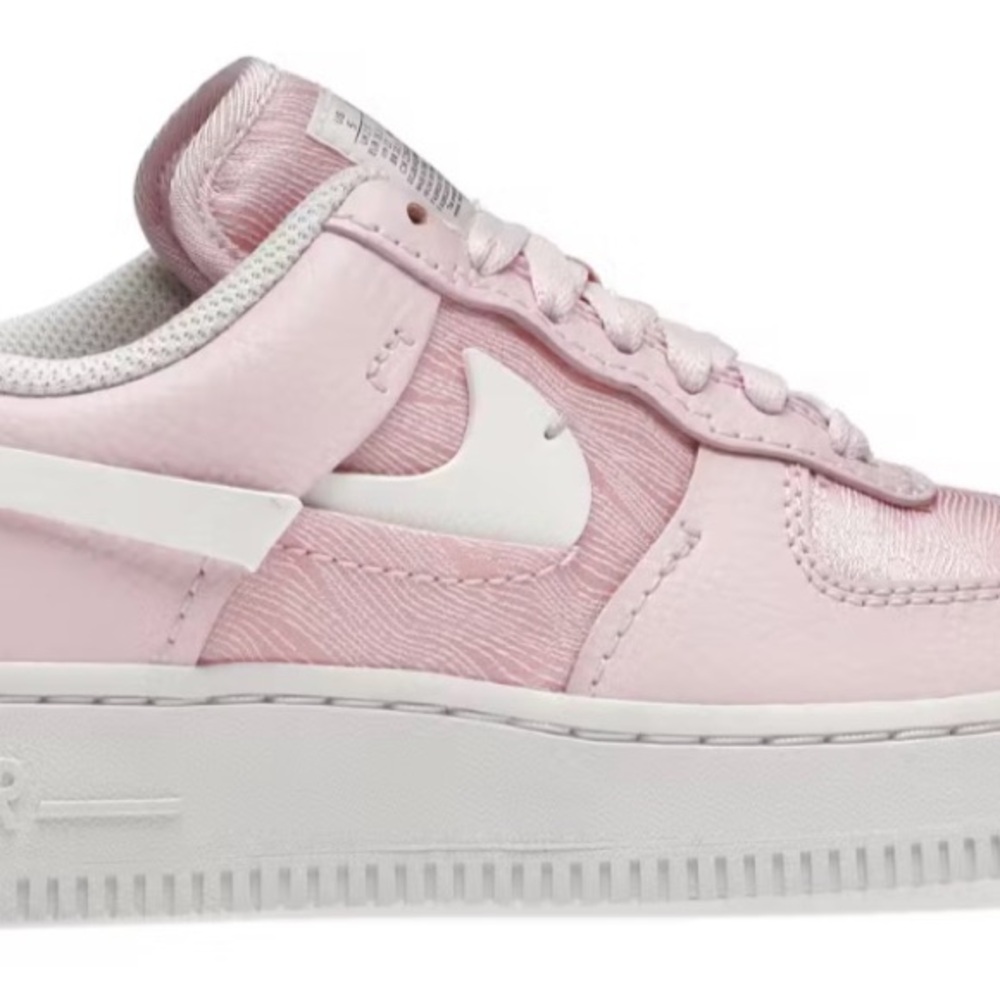 Nike Air Force 1 Low LXX
Pink Foam (Women's)